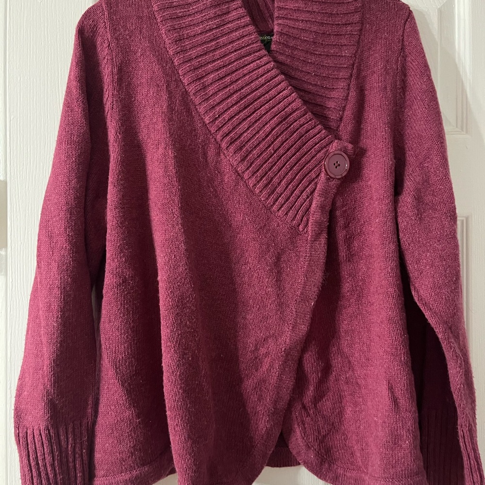 Style & Co Woman 1X Burgundy Sweater. 
Machine wash, 60.% cotton,